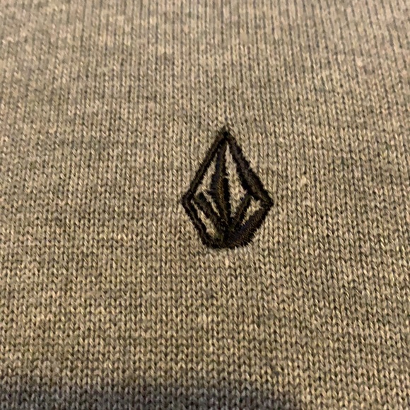 Volcom Men’s Small-Grey Crew Sweater - Picture 3 of 4